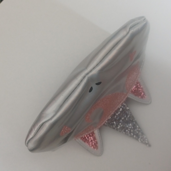 Unicorn cosmetic bag Iridescent sparkly unicorn cosmetic bag pencil bag Girlie - Picture 14 of 16